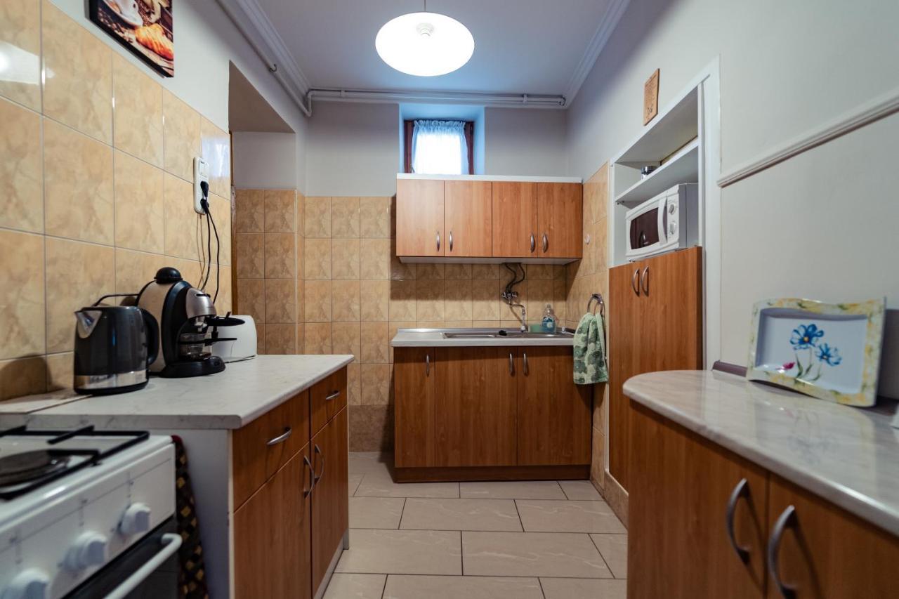 Estike Apartman 久洛 外观 照片